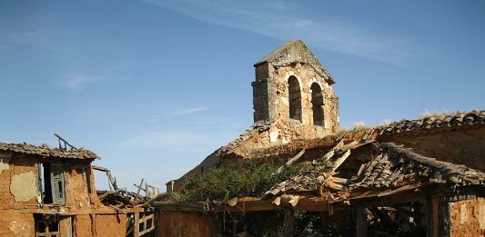 Valdegrulla, un pueblo abandonado en la Tierra del Burgo de Osma, en Soria